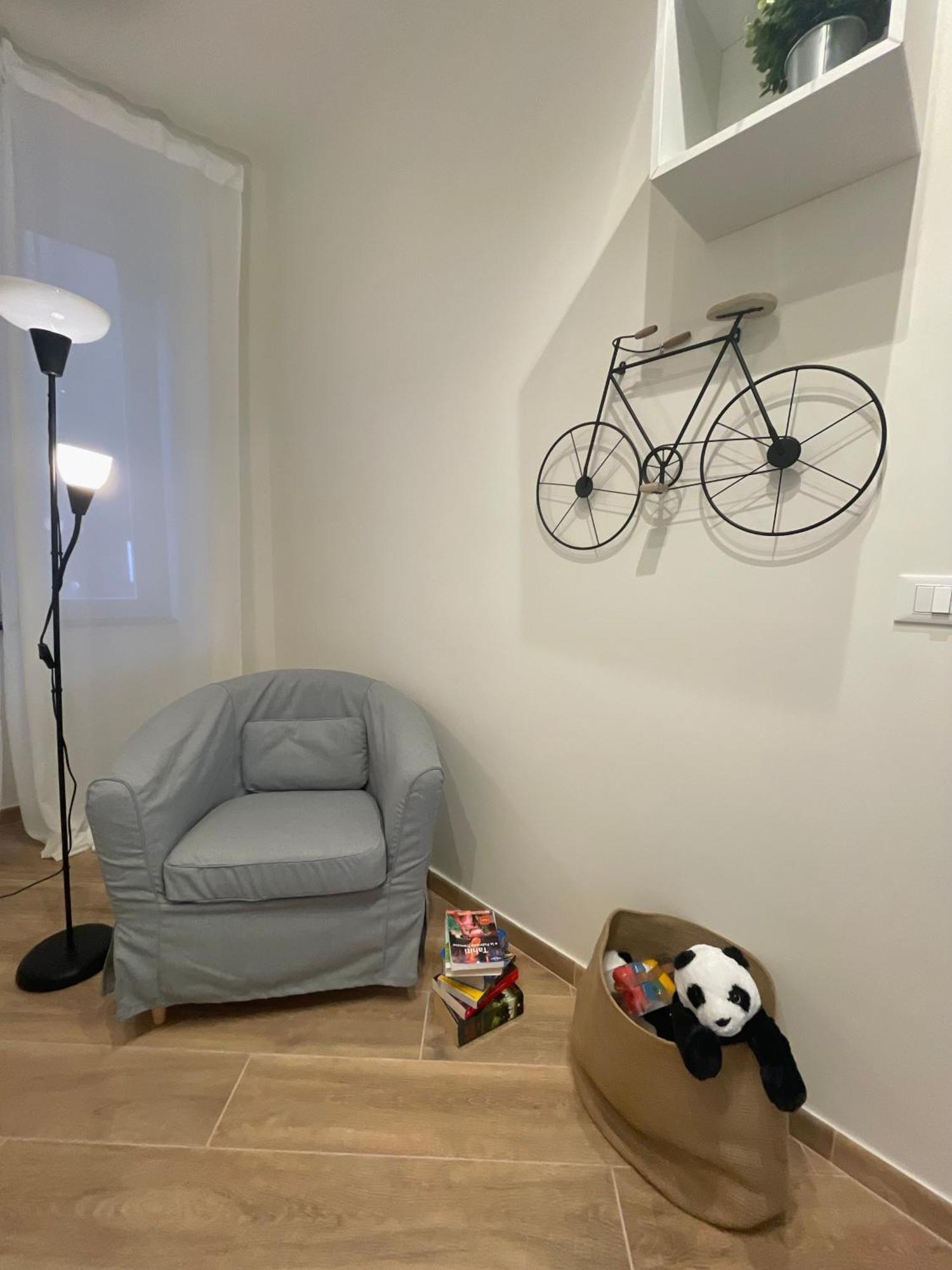 Happy Family Apartments Incantesimo Генуя Екстер'єр фото